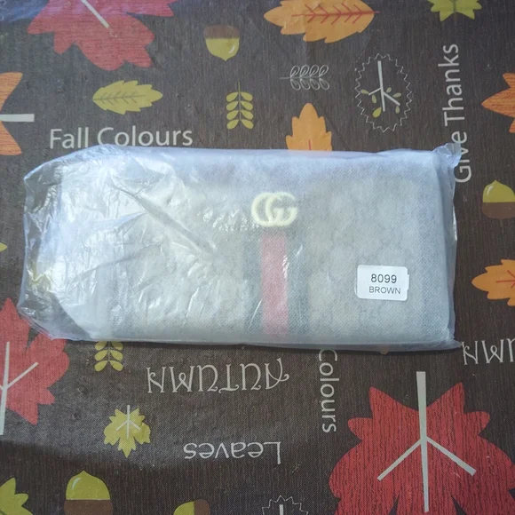 Unbranded Fashion Brown and Green Women's Wallet - Picture 2 of 15